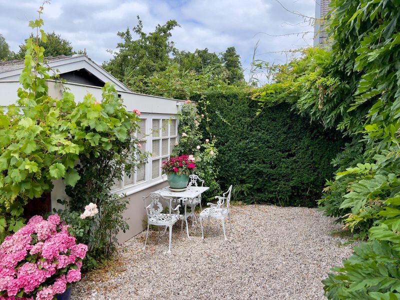 Tuin bij Huisje op de Dijk